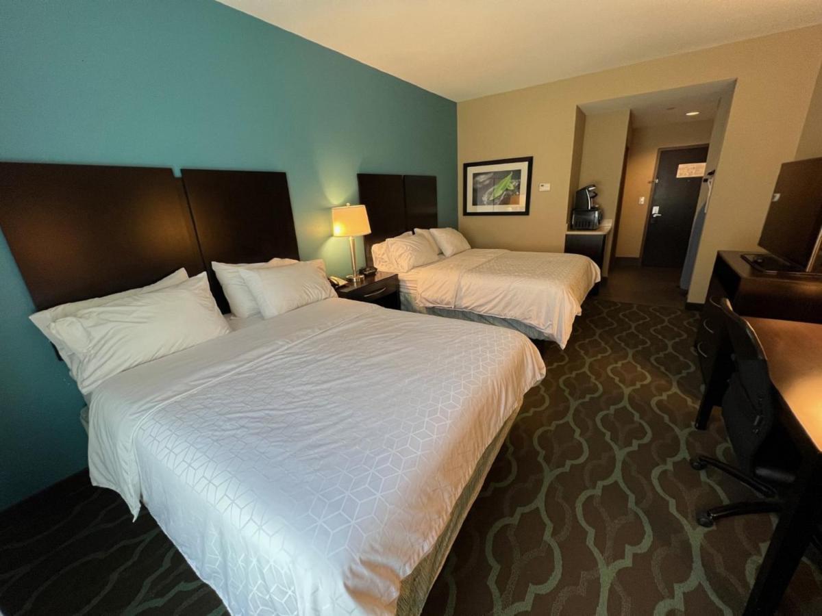Holiday Inn Express Hotels & Suites Cuero By Ihg Exteriör bild