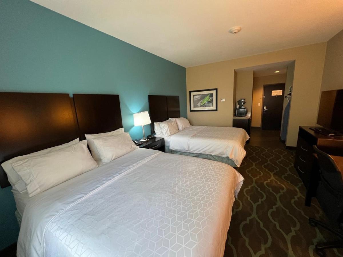 Holiday Inn Express Hotels & Suites Cuero By Ihg Exteriör bild